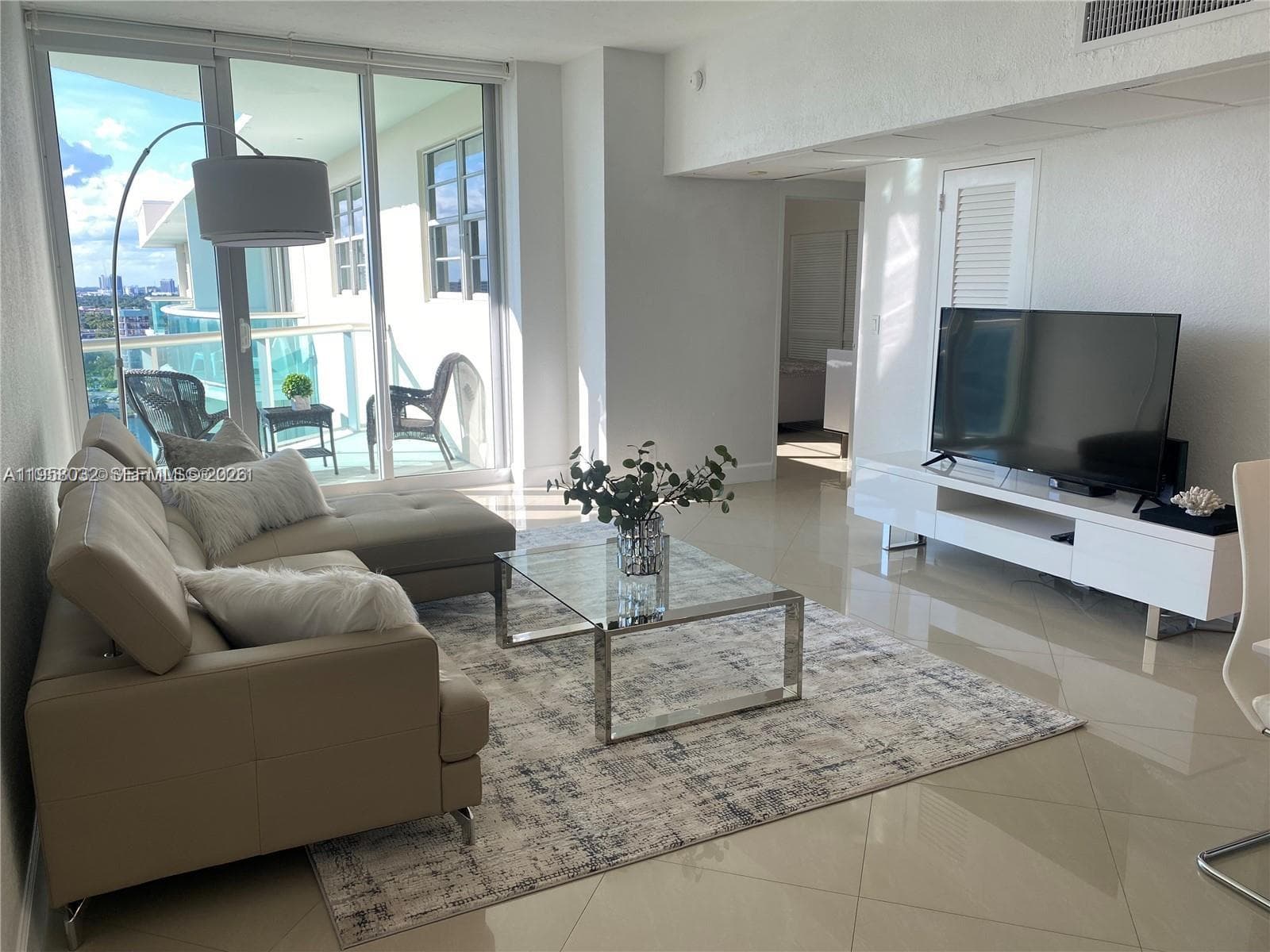 3801 S Ocean Dr, Hollywood FL 33019