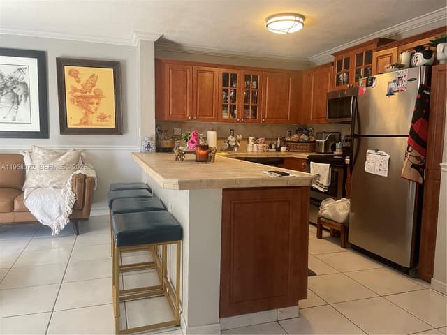 8851 NW 119th St # 6102, Hialeah Gardens FL 33018 - Hialeah Gardens, FL - Photo 2
