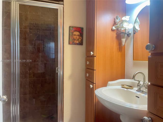 8851 NW 119th St # 6102, Hialeah Gardens FL 33018 - Hialeah Gardens, FL - Photo 6