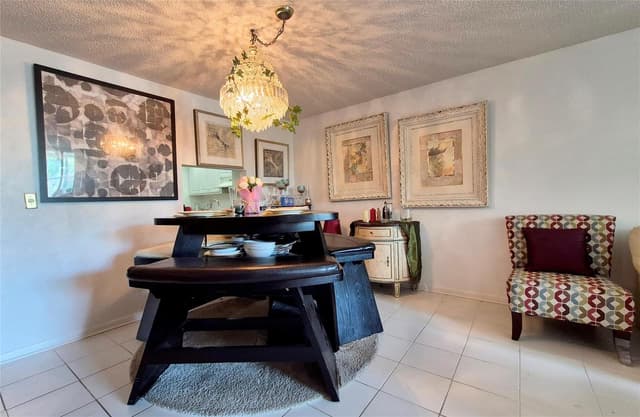 2840 Somerset Drive # 208m, Lauderdale Lakes FL 33311 - Lauderdale Lakes, FL - Photo 4