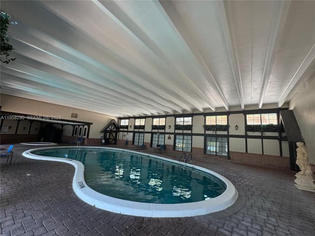3720 Inverrary Dr # 2S, Lauderhill FL 33319 - Lauderhill, FL - Photo 6