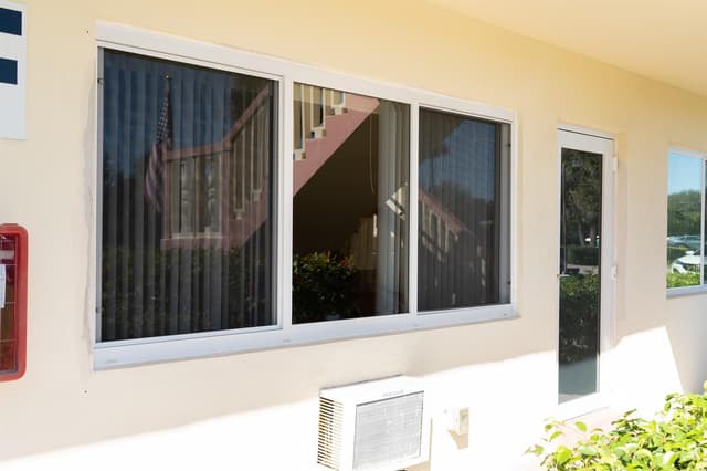 131 Easthampton F, West Palm Beach FL 33417 - West Palm Beach, FL - Photo 6