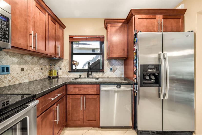 4772 NW 22nd Street # 42122, Coconut Creek FL 33063