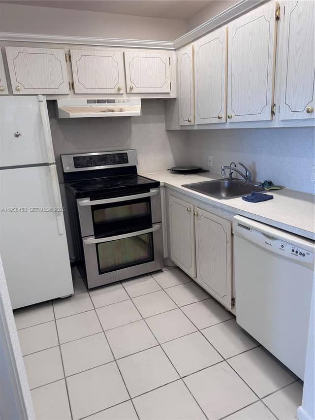 293 Dorset G # G, Boca Raton FL 33434 - Boca Raton, FL - Photo 5