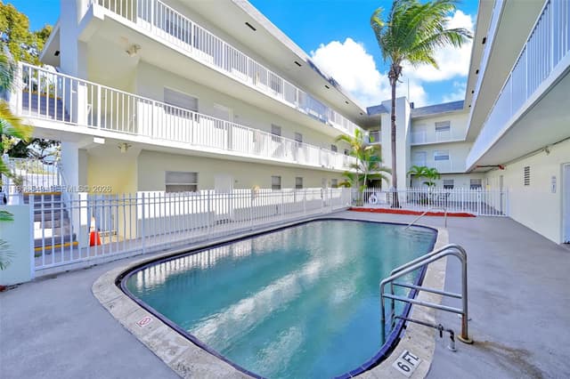 12890 NE 8th Ave # 208, North Miami FL 33161 - North Miami, FL - Photo 5