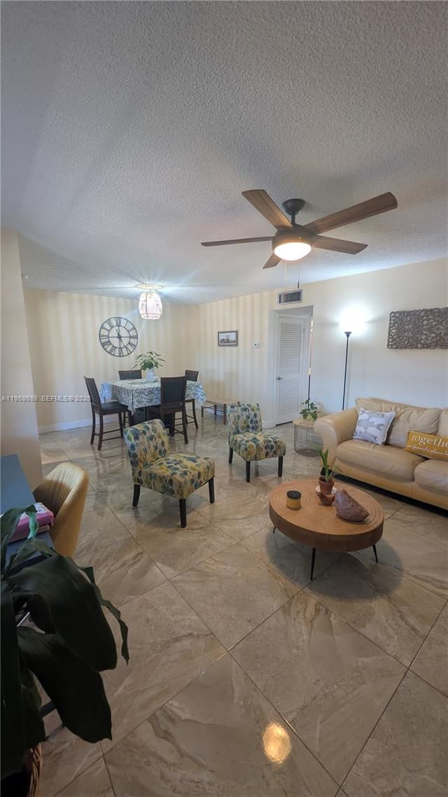 5300 Washington St # T324, Hollywood FL 33021 - Hollywood, FL - Photo 2