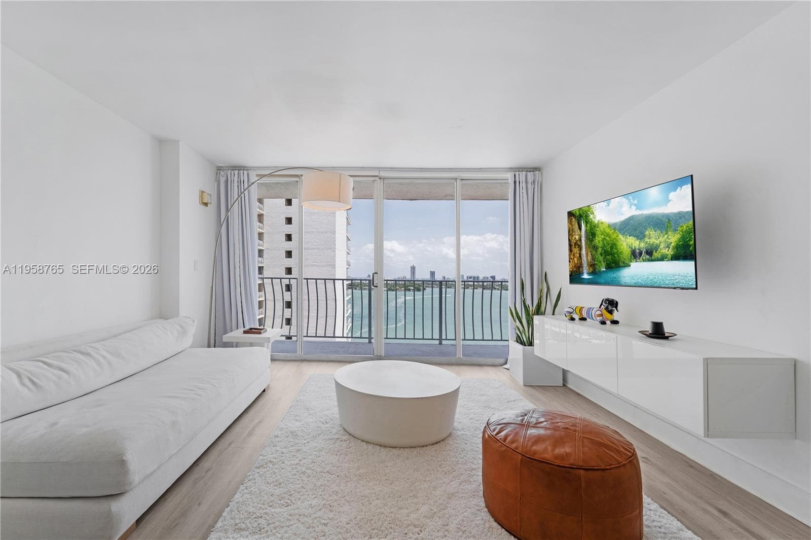 7601 E Treasure Dr # 2209, North Bay Village FL 33141 - North Bay Village, FL - Photo 1