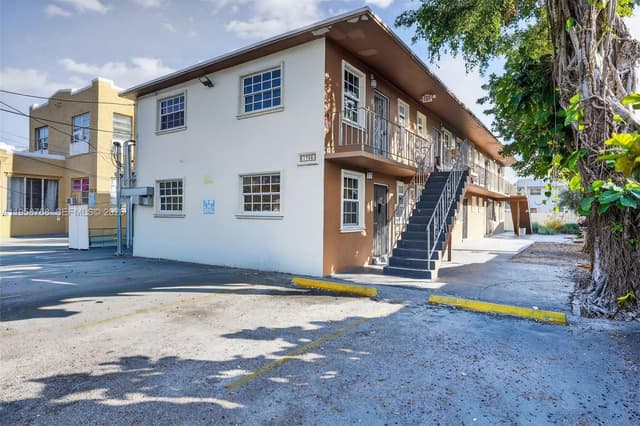 1736 NW 19th St, Miami FL 33125 - Miami, FL - Photo 2