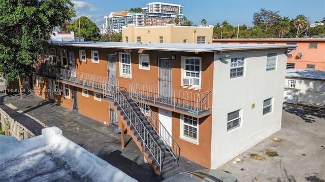 1736 NW 19th St, Miami FL 33125 - Miami, FL - Photo 3
