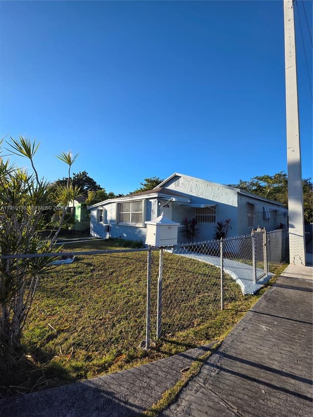 2401 NW 56th St, Miami FL 33142 - Miami, FL - Photo 2