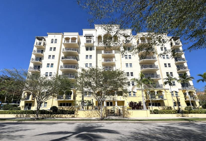 101 Sidonia Ave # 304, Coral Gables FL 33134