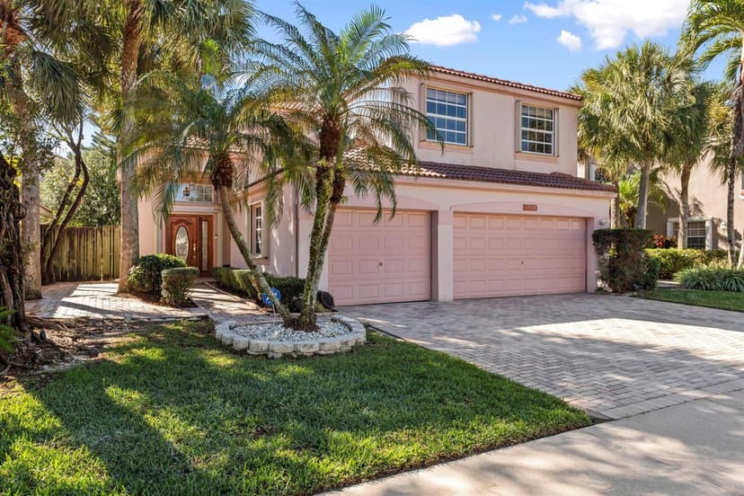 10320 NW 10th Court, Plantation FL 33322