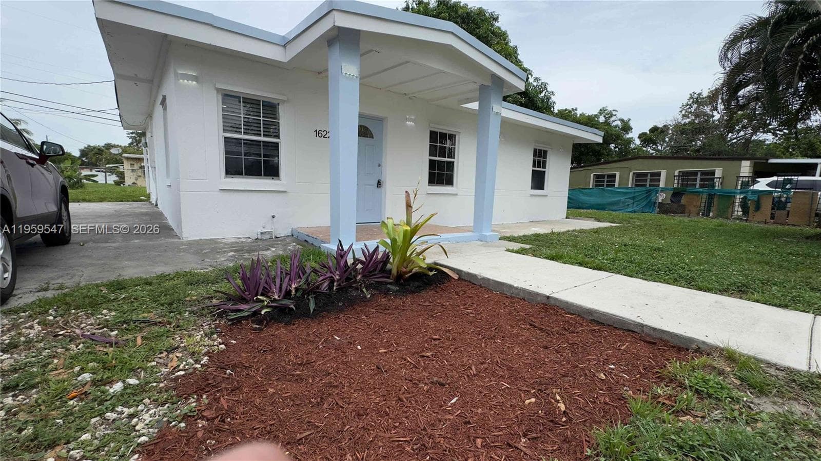 16221 E Bunche Park Dr, Miami Gardens FL 33054 - Miami Gardens, FL - Photo 1