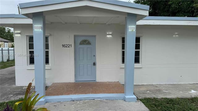 16221 E Bunche Park Dr, Miami Gardens FL 33054 - Miami Gardens, FL - Photo 5