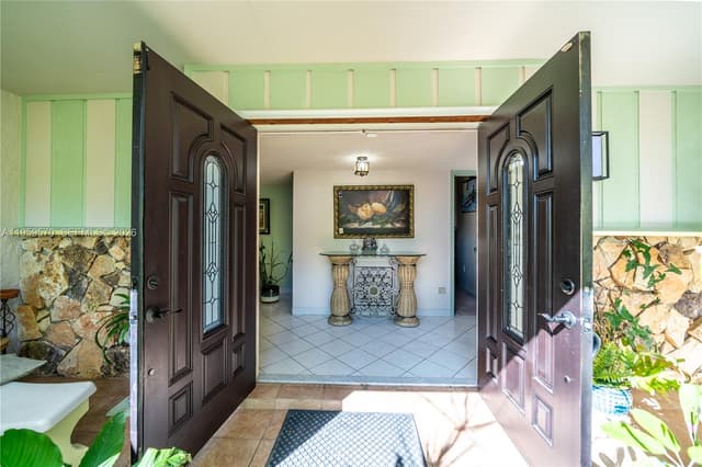 6337 SW 32nd St, Miramar FL 33023 - Miramar, FL - Photo 3