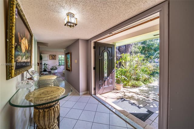 6337 SW 32nd St, Miramar FL 33023 - Miramar, FL - Photo 4