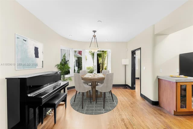 711 14th St # 4, Miami Beach FL 33139 - Miami Beach, FL - Photo 3