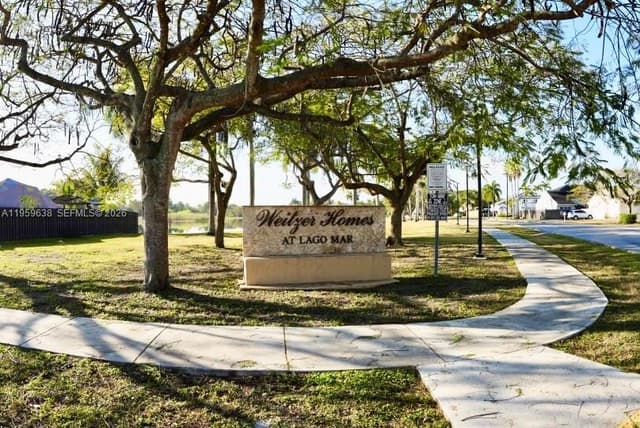7332 SW 158th Ave, Miami FL 33193 - Miami, FL - Photo 2