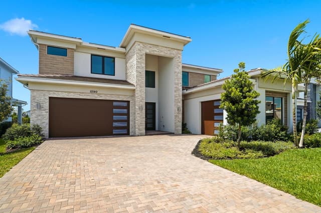 10140 Royal Ascot Avenue, Lake Worth FL 33449 - Lake Worth, FL - Photo 3