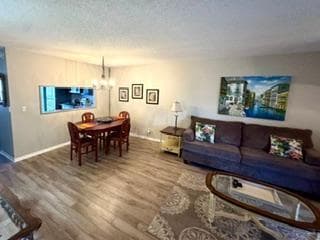 553 Covered Bridge Boulevard, Lake Worth FL 33467 - Lake Worth, FL - Photo 3