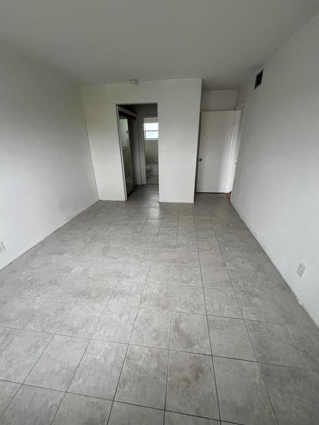 1380 NW 43rd Terrace # 208, Lauderhill FL 33313 - Lauderhill, FL - Photo 7