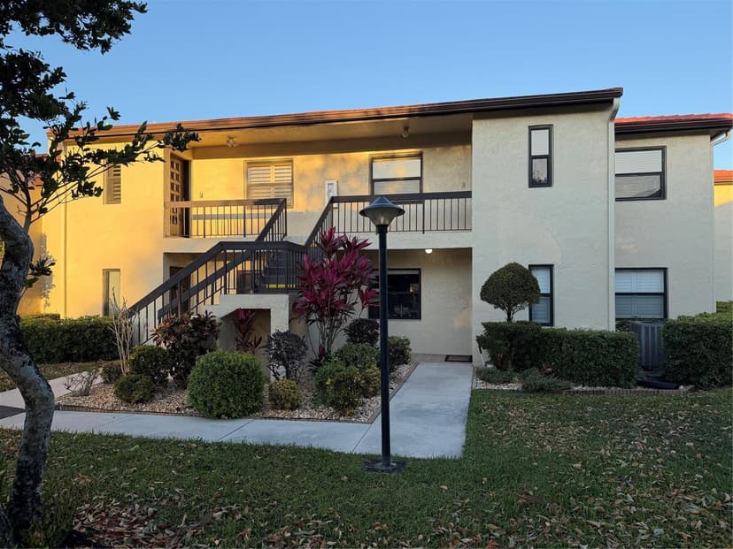 21217 Lago Circle # j, Boca Raton FL 33433