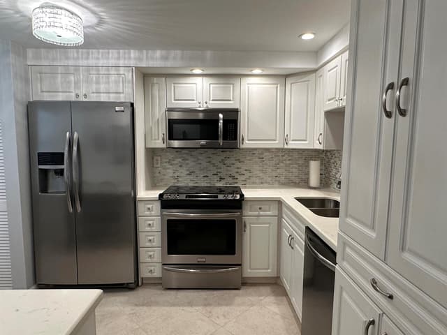 1101 Colony Point Circle # 108, Pembroke Pines FL 33026 - Pembroke Pines, FL - Photo 6