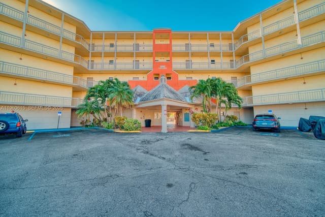 8290 Lake Dr # 236, Doral FL 33166 - Doral, FL - Photo 7