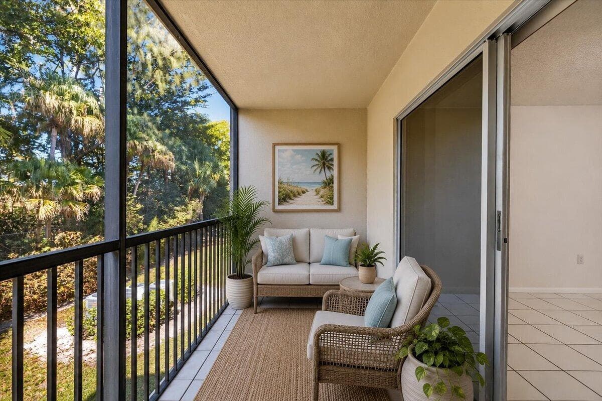 900 SW 142nd Avenue # 213l, Pembroke Pines FL 33027