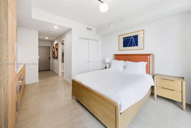 11 NE 6th St # 1802, Miami FL 33132 - Miami, FL - Photo 4
