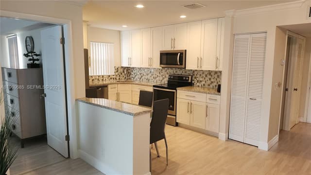 141 Piedmont C # 141, Delray Beach FL 33484 - Delray Beach, FL - Photo 6