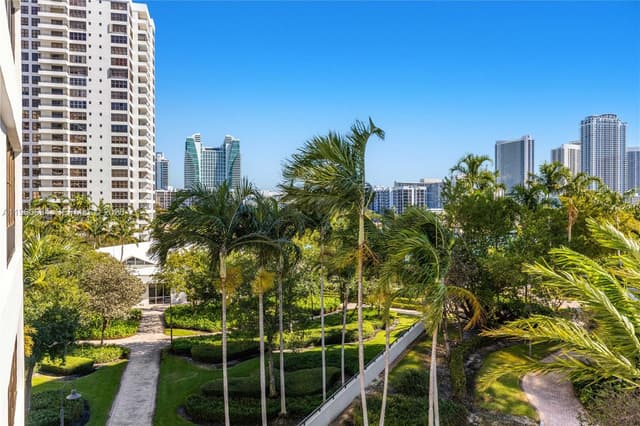 600 Three Islands Blvd # 411, Hallandale Beach FL 33009 - Hallandale Beach, FL - Photo 7