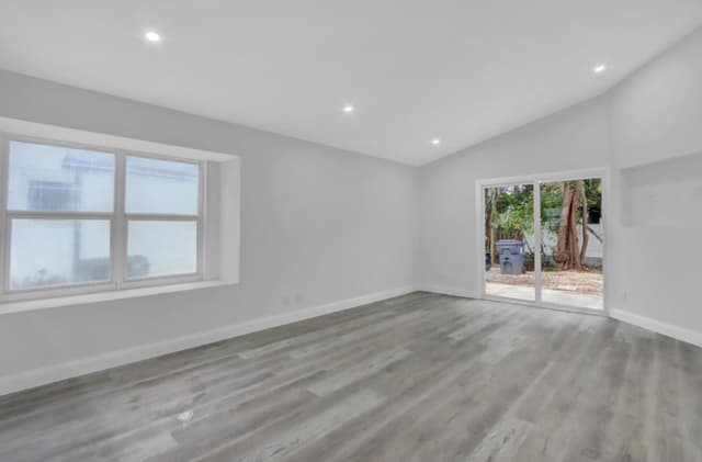 1413 Blue Clover Lane, West Palm Beach FL 33415 - West Palm Beach, FL - Photo 4