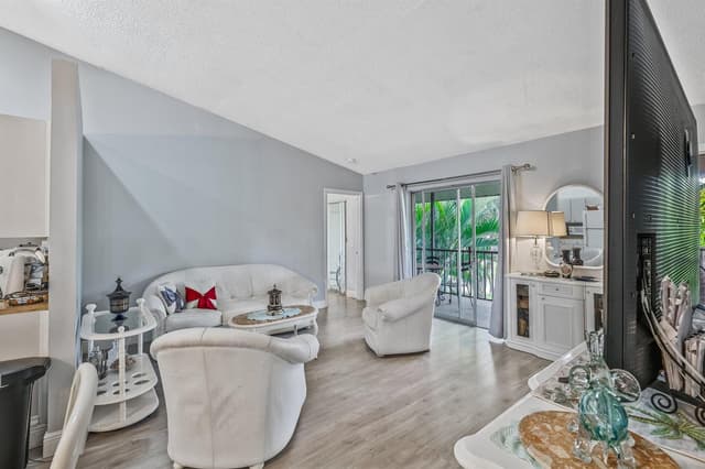 6544 Chasewood Drive # H, Jupiter FL 33458 - Jupiter, FL - Photo 6