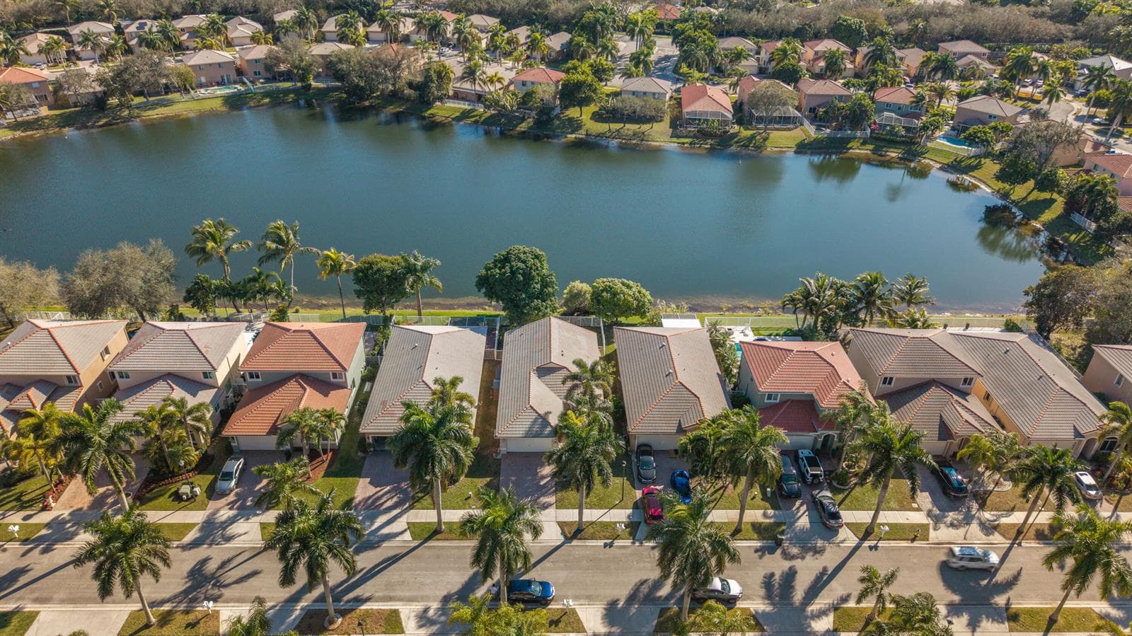 3800 Woodfield Drive, Coconut Creek FL 33073