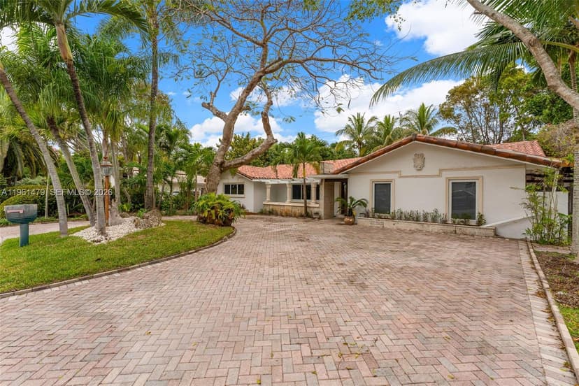5961 SW 56th Ter, South Miami FL 33143