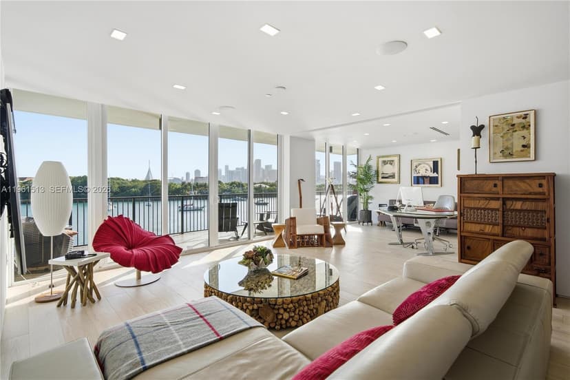 1000 Venetian Way # 403, Miami Beach FL 33139