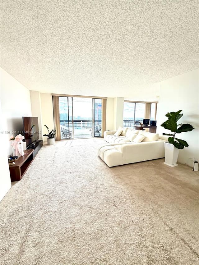 3530 Mystic Pointe Dr # 2605, Aventura FL 33180 - Aventura, FL - Photo 3