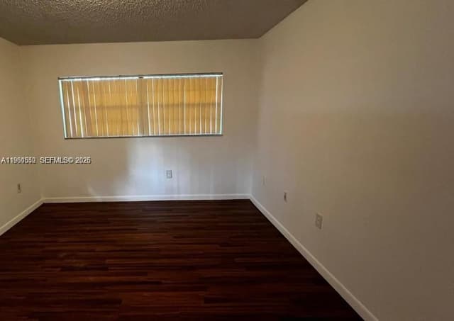 18965 NW 62nd Ave # 202, Hialeah FL 33015 - Hialeah, FL - Photo 7