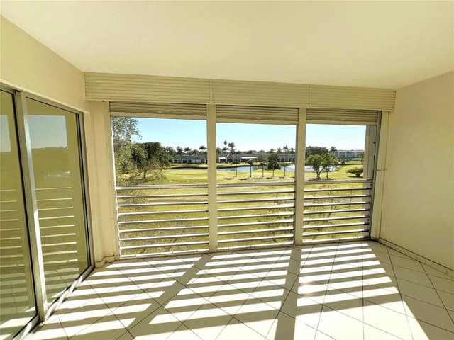 3303 Aruba Way # 4, Coconut Creek FL 33066 - Coconut Creek, FL - Photo 2