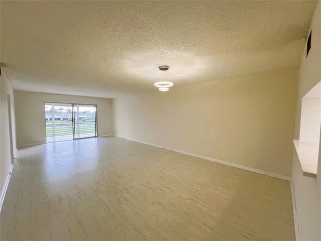 3303 Aruba Way # 4, Coconut Creek FL 33066 - Coconut Creek, FL - Photo 3