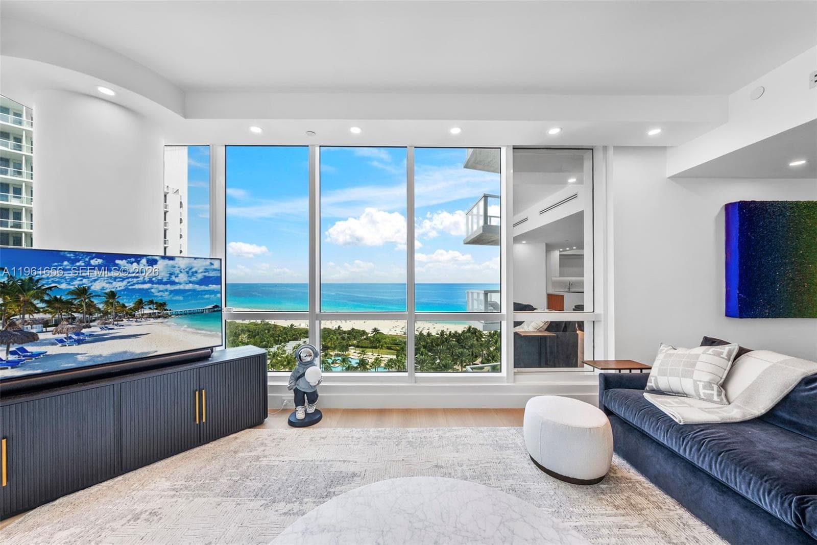 100 S Pointe Dr, Miami Beach FL 33139 - Miami Beach, FL - Photo 1