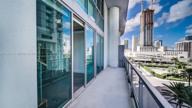 90 SW 3rd St, Miami FL 33130 - Miami, FL - Photo 4