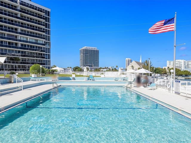 900 Bay Dr # 1012, Miami Beach FL 33141 - Miami Beach, FL - Photo 3