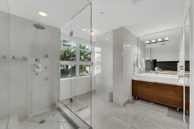 3739 Collins Ave # 207, Miami Beach FL 33140 - Miami Beach, FL - Photo 7