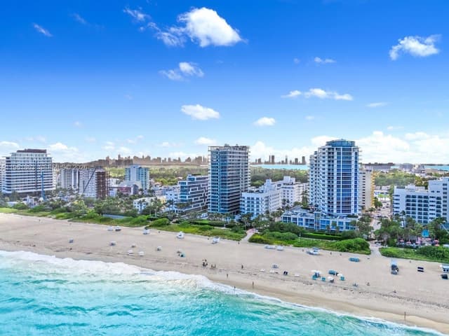 3739 Collins Ave # 207, Miami Beach FL 33140 - Miami Beach, FL - Photo 5