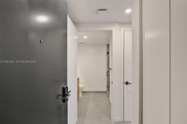 121 NE 5th Street # 807, Miami FL 33132 - Miami, FL - Photo 7