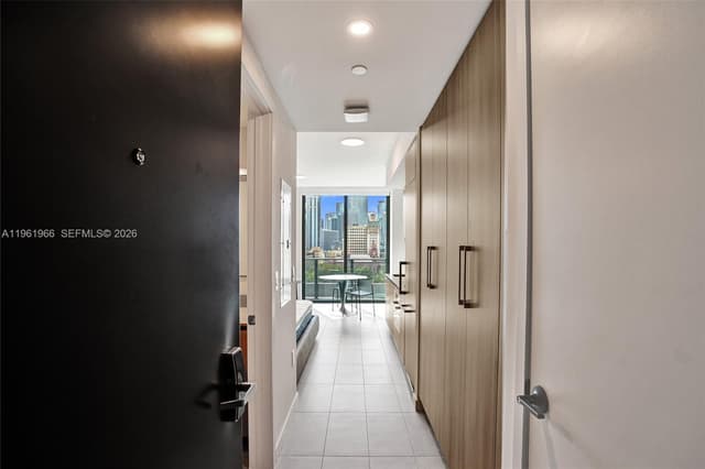 121 NE 5th Street # 1001B, Miami FL 33132 - Miami, FL - Photo 2