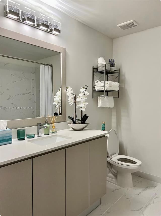 19380 NE 26th Ave # 205, Miami FL 33180 - Miami, FL - Photo 7