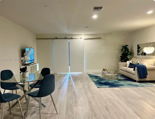 19380 NE 26th Ave # 205, Miami FL 33180 - Miami, FL - Photo 4